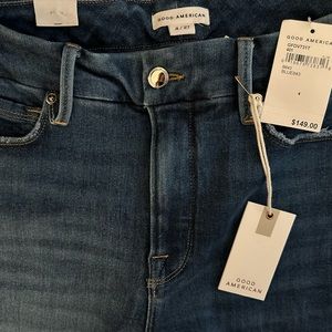 NWT - GOOD AMERICAN GOOD LEGS FLARE